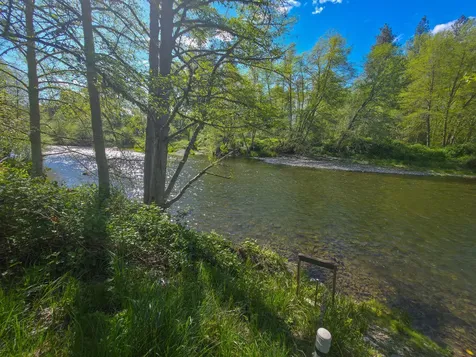 1570 Sleepy Hollow Loop Grants Pass OR 97527
