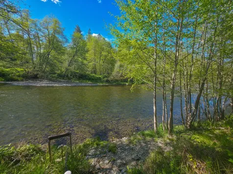 1570 Sleepy Hollow Loop Grants Pass OR 97527