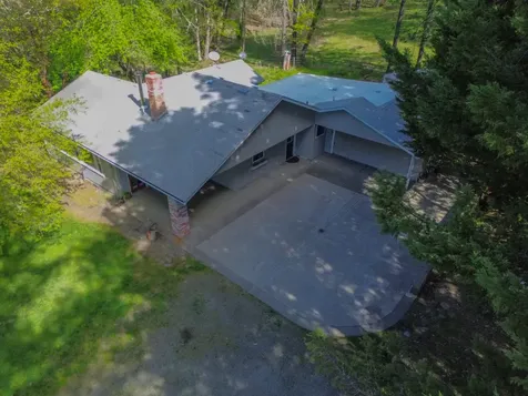 1570 Sleepy Hollow Loop Grants Pass OR 97527