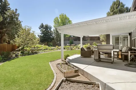 20805 Morningstar Drive Bend OR 97701