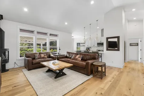 20805 Morningstar Drive Bend OR 97701