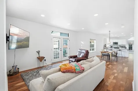 305 Woodville Way Rogue River OR 97537
