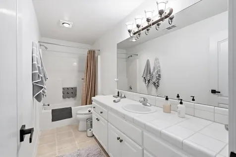 305 Woodville Way Rogue River OR 97537