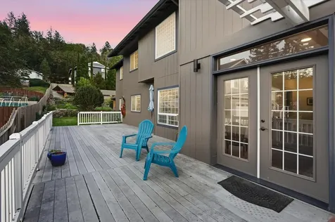305 Woodville Way Rogue River OR 97537
