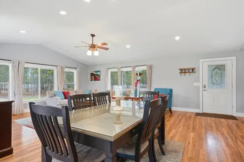 15965 Parkway Drive La Pine OR 97739