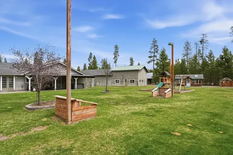 15965 Parkway Drive La Pine OR 97739