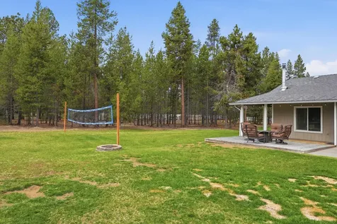 15965 Parkway Drive La Pine OR 97739