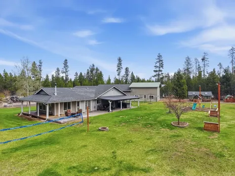 15965 Parkway Drive La Pine OR 97739