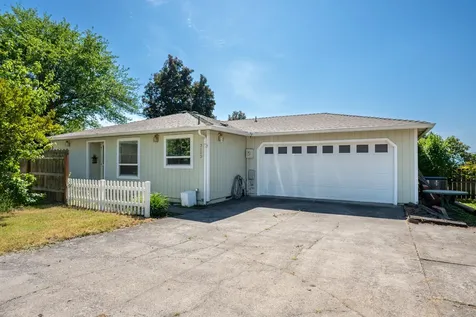 3103 Cody Street Medford OR 97504