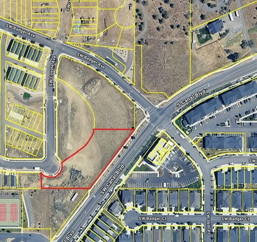 3980 SW Badger Avenue Redmond OR 97756