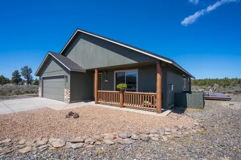 8475 NW Eagle Drive Redmond OR 97756