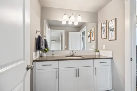 2513 NW Upas Way Redmond OR 97756