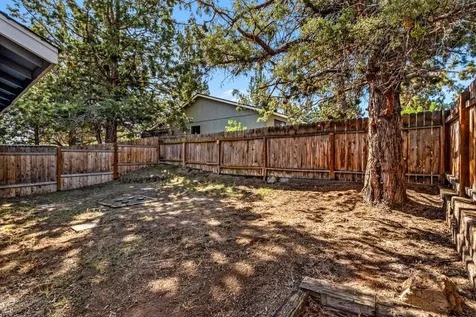 1916 NE Wichita Way Bend OR 97701
