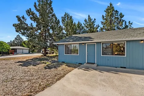 1916 NE Wichita Way Bend OR 97701