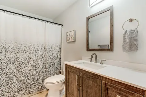 1916 NE Wichita Way Bend OR 97701