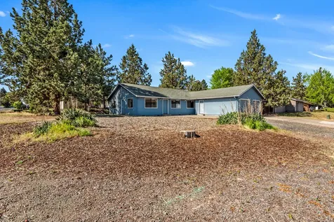 1916 NE Wichita Way Bend OR 97701