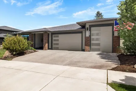 60886 SW Headwaters Loop Bend OR 97702