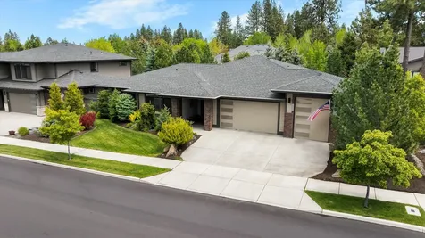 60886 SW Headwaters Loop Bend OR 97702