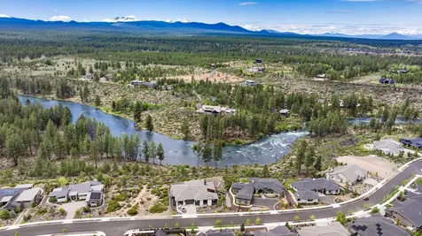 60886 SW Headwaters Loop Bend OR 97702