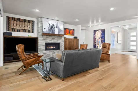 60886 SW Headwaters Loop Bend OR 97702