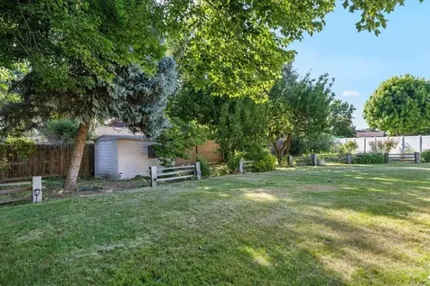154 Silverwood Court Central Point OR 97502