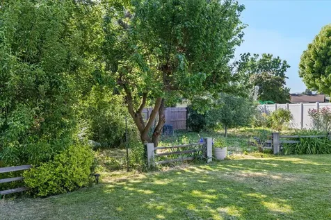 154 Silverwood Court Central Point OR 97502