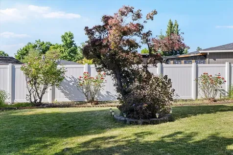 154 Silverwood Court Central Point OR 97502