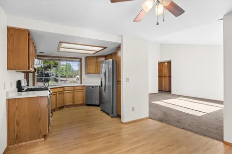 154 Silverwood Court Central Point OR 97502