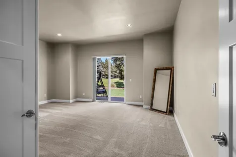2462 Osprey Drive Redmond OR 97756