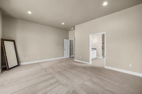 2462 Osprey Drive Redmond OR 97756