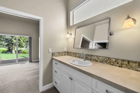 2462 Osprey Drive Redmond OR 97756
