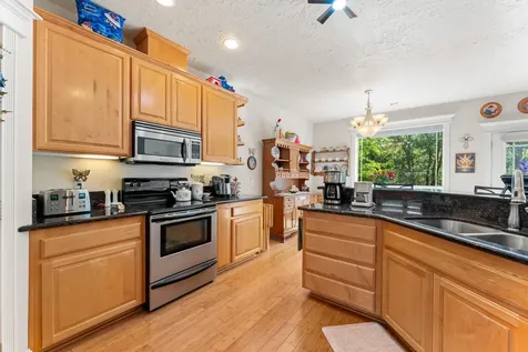 847 Three Pines Road Grants Pass OR 97526