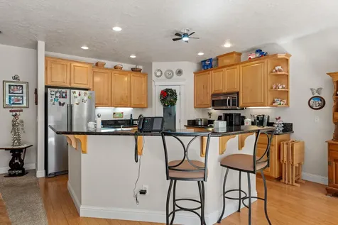 847 Three Pines Road Grants Pass OR 97526