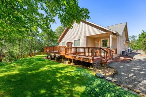 847 Three Pines Road Grants Pass OR 97526