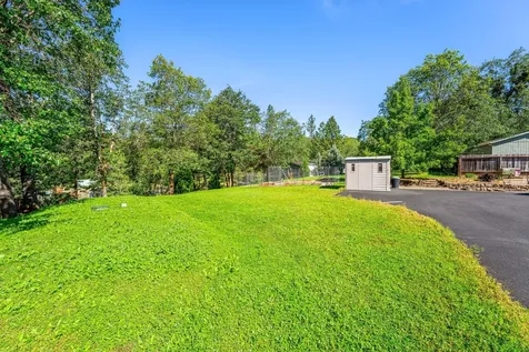847 Three Pines Road Grants Pass OR 97526