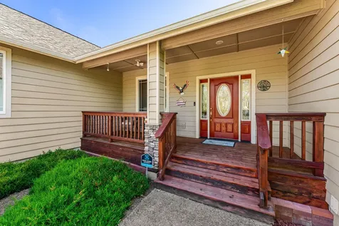 847 Three Pines Road Grants Pass OR 97526