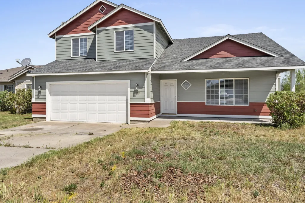 585 NE Redwood Avenue Redmond OR 97756