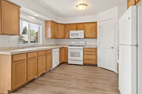 585 NE Redwood Avenue Redmond OR 97756