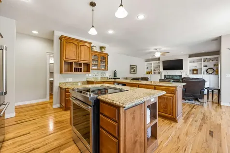 8993 John Day Drive Gold Hill OR 97525