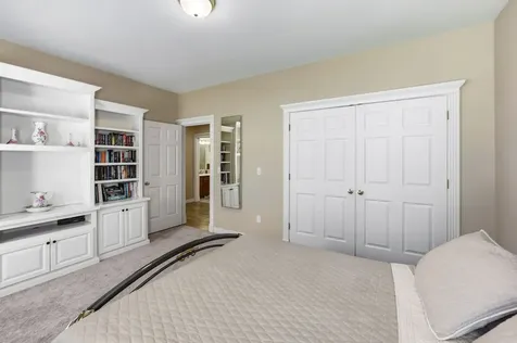8993 John Day Drive Gold Hill OR 97525
