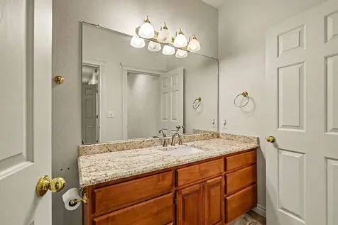 8993 John Day Drive Gold Hill OR 97525