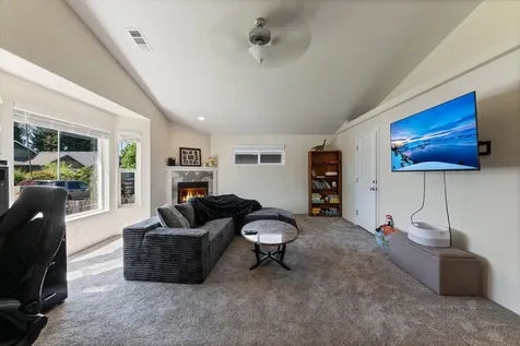 145 SW Vicki Lane Grants Pass OR 97526