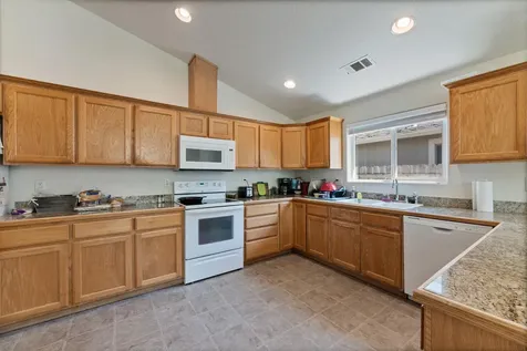 145 SW Vicki Lane Grants Pass OR 97526