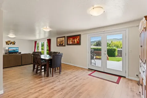 2642 Hawaiian Avenue Medford OR 97504