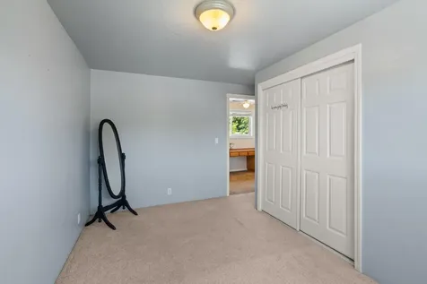 2642 Hawaiian Avenue Medford OR 97504