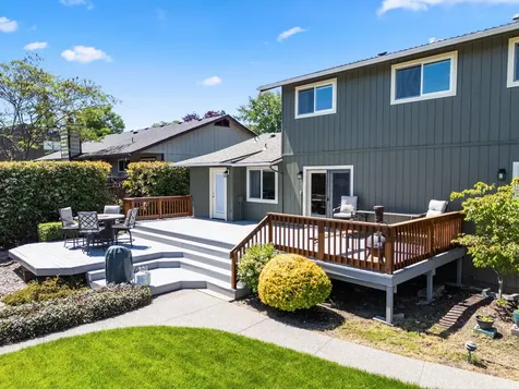 2642 Hawaiian Avenue Medford OR 97504