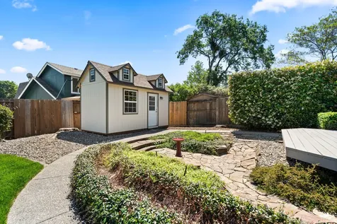 2642 Hawaiian Avenue Medford OR 97504