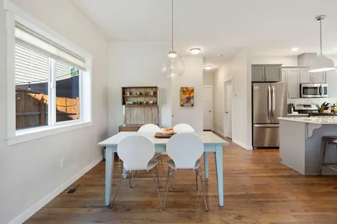 516 SE Gleneden Place Bend OR 97702