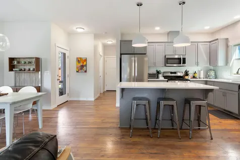 516 SE Gleneden Place Bend OR 97702