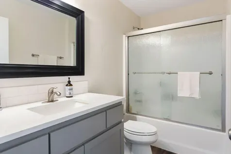 516 SE Gleneden Place Bend OR 97702